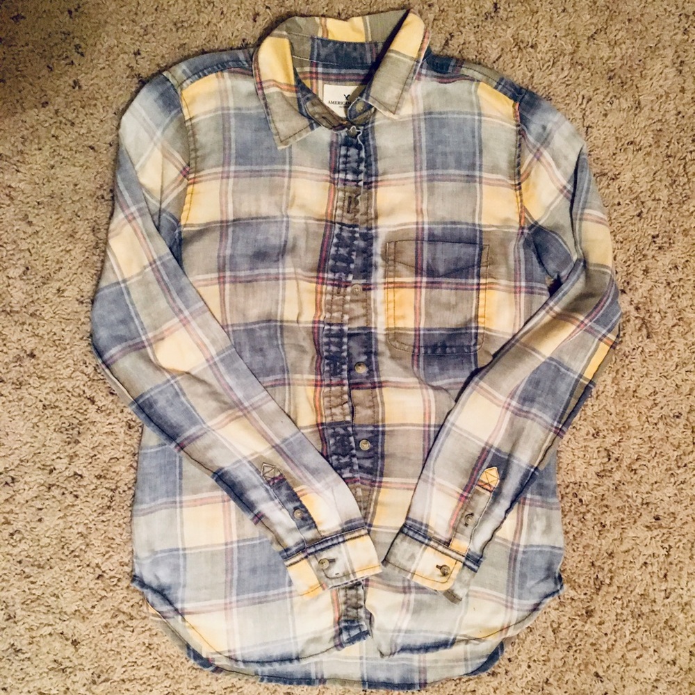 American Eagle boyfriend fit button up